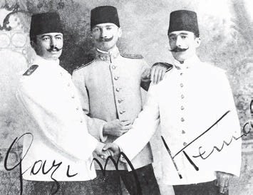 Mustafa Kemal Şam'da Arkadaşlarıyla (1905)